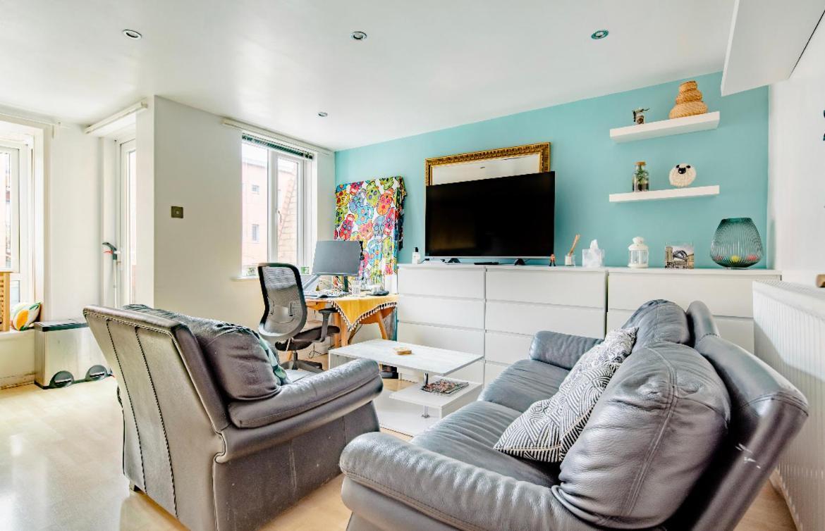 Central London Comfortable Homestyle Apartment מראה חיצוני תמונה